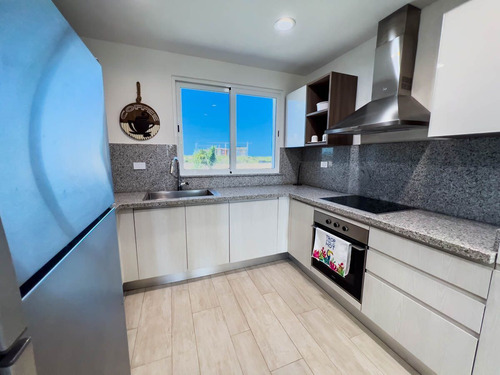 Renta Larga Penthouse Hard Rock Punta Cana (coral Bay), 2 Dormitorios