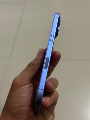 Apple Iphone 16 (128 Gb) - Ultramarino Azul