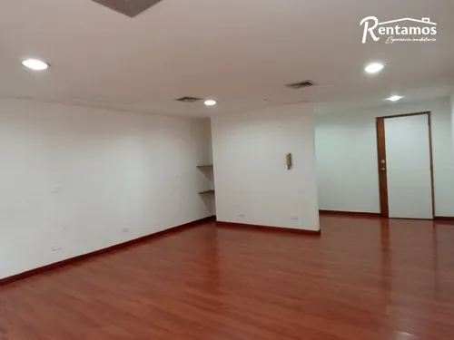 Oficina En Arriendo En Patio Bonito. Cod A11523