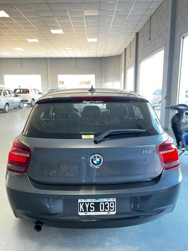 Imagen 4 de 9 de Bmw Serie 1 2012 1.6 118i Sport 170cv