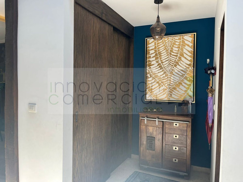 Casa En Venta Cerca De La Unam Y Uvm Juriquilla Ubicación Privilegiada,.