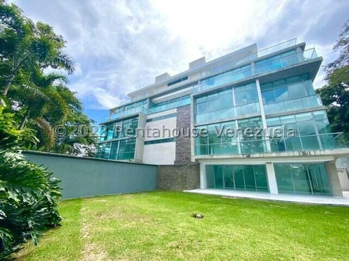 Moderno Edificio En Altamira, A Estrenar Con Acabados De Lujo, Pisos De Mármol, 4 Ascensores; Consta De 4 Apartamentos, Amplia Terraza. En Venta Altamira Mls #23-31921 Francis Zeppieri