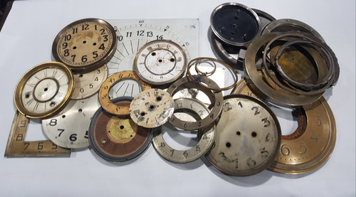 Imagen 1 de 9 de Antiguos Cuadrantes Y Aros De Reloj Lote X 15 Mag 59785