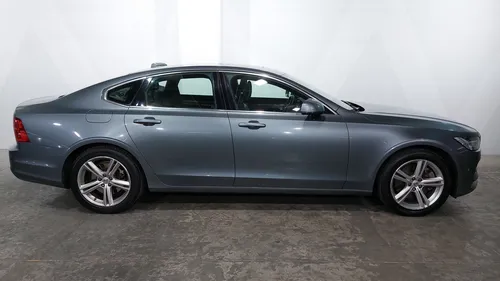 Volvo S90 2.0 MOMENTUM T6 AWD