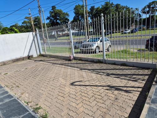 Fábrica En Alquiler En Villa Elisa