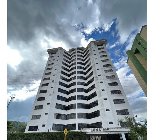 Imagen 2 de 11 de Leal Perez Vende Apartamento Res. Luna Style Los Mangos - Valencia