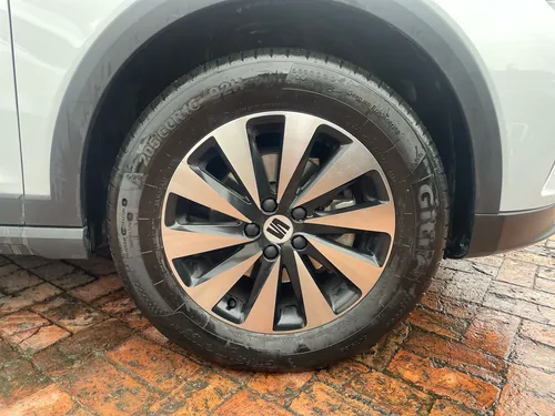 Seat Arona 1.6 Reference