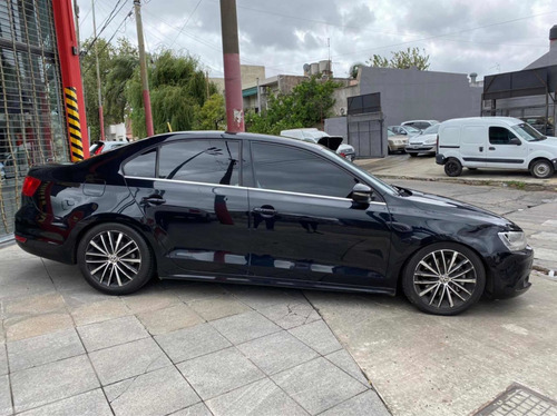 Volkswagen Vento 2.0 Sportline Tsi 200cv 2011