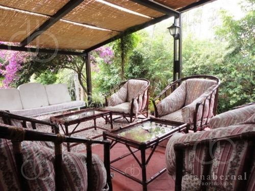 Punta Del Este, Pinares, Casa De 5 Dormitorios Y Piscina*- Ref: 42155