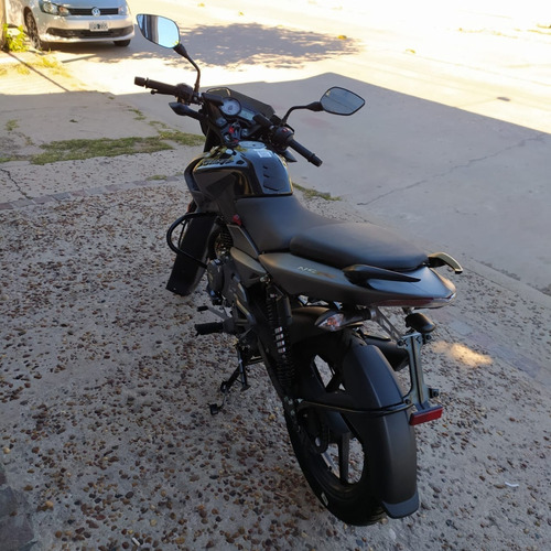 Imagen 4 de 7 de Bajaj Rouser Ns125