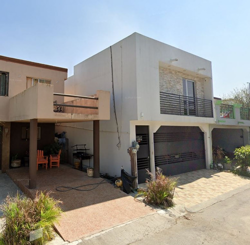 ¡¡remates Inmobiliarios, Tu Forma Inteligente De Invertir !! Venta De Casa En Los Olivos , Col. Alamedas Montemorelos, Nl.