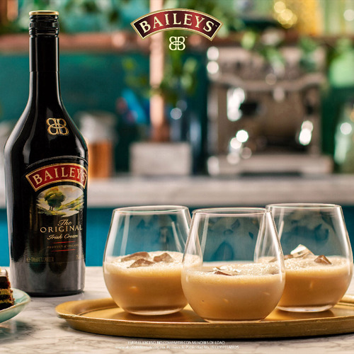 Imagen 3 de 6 de Crema de whisky Baileys 1L