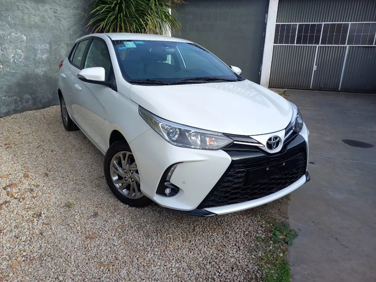 Toyota Yaris 1.5 107cv Xls Cvt