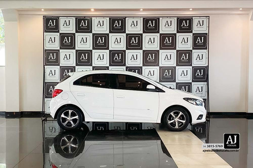Chevrolet Onix 1.4 MPFI LTZ 8V FLEX 4P AUTOMÁTICO