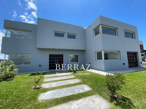 Casa Venta 7 Ambientes Al Golf En San Sebastián Area 2 Escobar Lote De 827 M2 