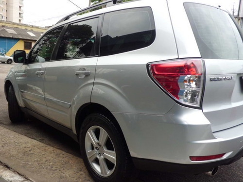 Subaru Forester 2.0 Lx 4x4 Aut. Prata 2009 Único Dono Couro