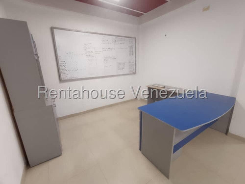 Oficina En Alquiler En La Morita Ii Aragua 25-11116 Irrr