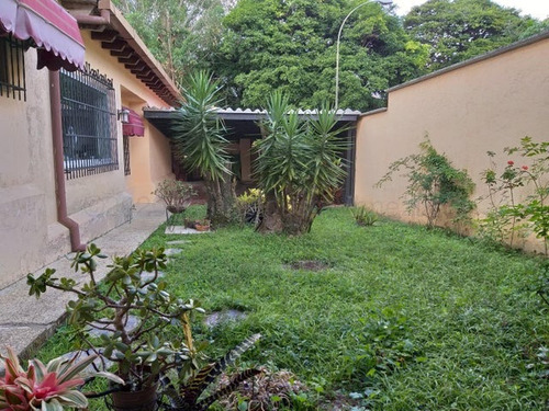 Casa ( 2 Niveles ) Venta Lomas De La Lagunita Mls - 24-24821