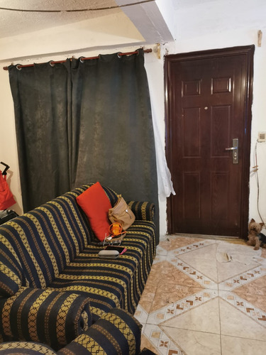 Vendo Casa En Santa Catalina (montevideo)
