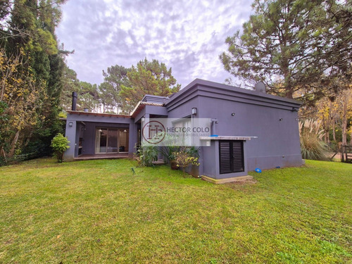 Venta De Casa En Carilo
