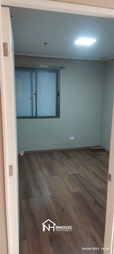 Casa En Venta De 4 Dorm. En La Florida