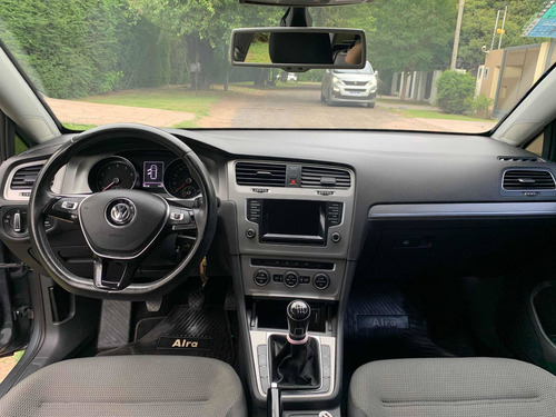 Imagen 9 de 10 de Volkswagen Golf Variant 2016 1.4 Comfortline Tsi