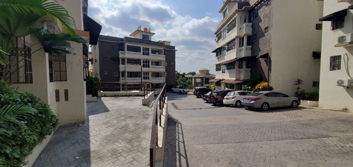 Apartamento En El Marañon Ii, Av. Jacobo Majluta Sdn, A Pocos Minutos De Colina Centro Y El Bravo
