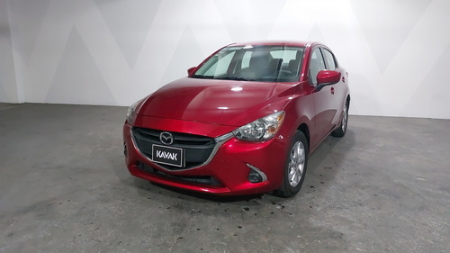 Mazda Mazda 2 1.5 I TOURING SEDAN