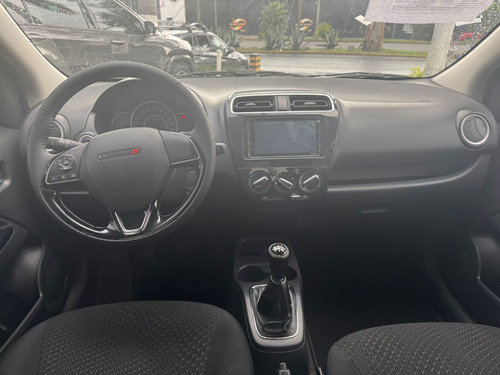 Dodge Attitude 1.2 Sxt Mt