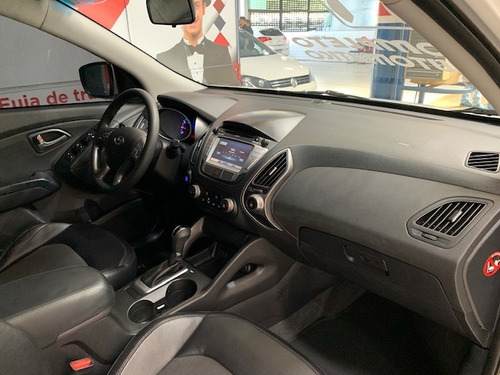 Imagem 6 de 15 de Hyundai Ix35 Branca 2017