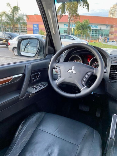 Imagem 8 de 8 de Pajero Full Hpe 3.2 Turbo Diesel 4x4 Aut - Mônaco Automóveis