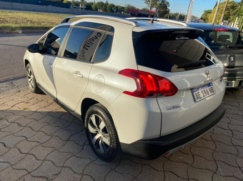 Peugeot 2008 Feline