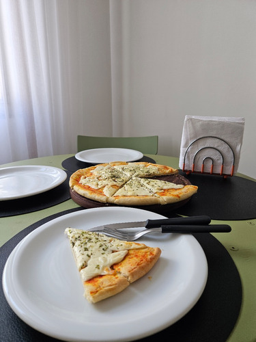 Dpto. 2 Amb. 60 M2 A Metros De Av.corrientes Florida, Del Obelisco, De Todos Los Subterráneos, De Cines Y Teatros, Confiterías Y Bares Notables. Hasta 3 Personas. Mes / Día