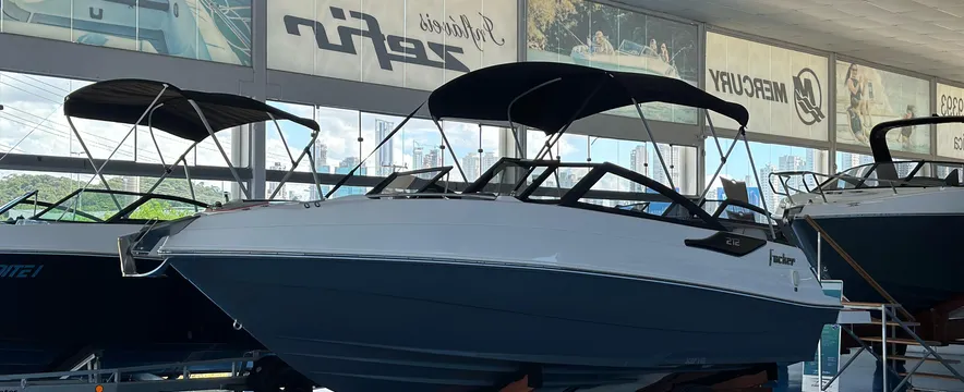 Lancha Focker 212 Stone Gray 2024 Mercury 150hp Proxs 4 Temp