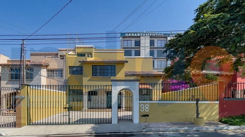 Imagen 2 de 30 de Casa En Venta En Loma Dorada