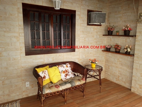 Imagem 4 de 24 de Bairro Da Luz/n. Iguaçu, Casa 2 Quartos, Sala, Cozinha, Banheiro,varanda Com Churrasqueira E Garagem. - Ca00609 - 34065505