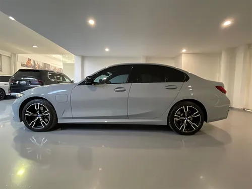 Bmw Serie 3 2023 4p 330e Sport Line Hibrido L4/2.0/t Aut