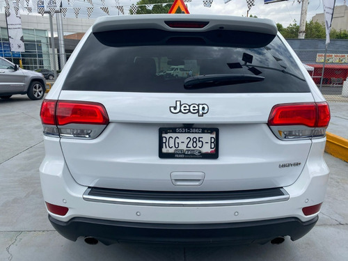 Imagen 5 de 15 de Jeep Gran Cherokee Lujo 6 Cilindros Limited