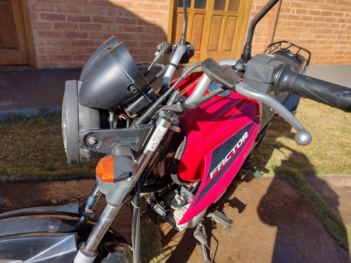 Imagem 4 de 5 de Yamaha Factor 125