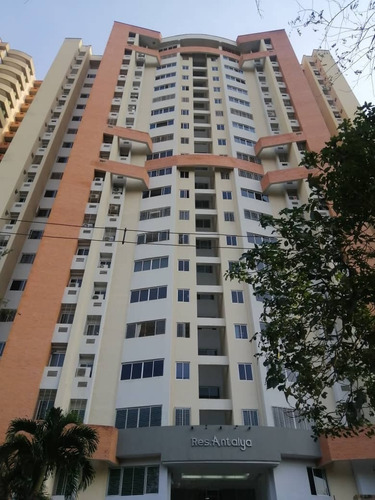 Imagen 28 de 28 de Apartamento De Oportunidad En Las Chimeneas Valencia Ata-926 Angela Betancourt 04125067379 04244900499