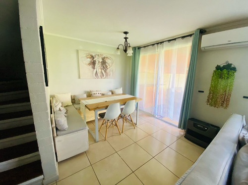 Bella Propiedad En Arriendo/gran Patio / Altos Del Raco
