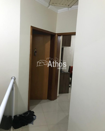 Imagem 7 de 17 de Sobrado - Casa 1 - 139,00m² Com - 3 Dormts. (sendo 2 Dormts. Planejados) E (1 Closet), 2 Wcs. Sociais, Sala, Cozinha Planejada, A.s., 2 Vagas De Garagens. Casa 2 - 65m² - Com 2 Dor - Sb00708 - 702833