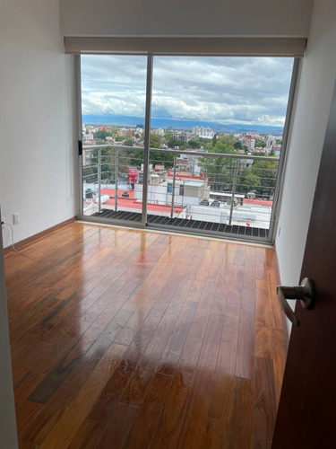 Imagen 7 de 14 de Excelente Vista Y Distribución En Gran Tower Del Valle