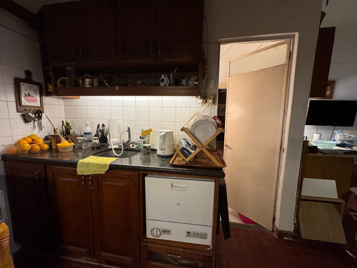 Venta De Casa En Cordón ¡3 Dormitorios, Escritorio, Dos Baños, Parrillero Y Garage!
