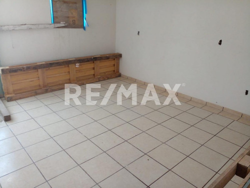 Imagen 8 de 20 de Hotel Restaurante Alberca Terreno En Renta Huimilpan El Vegil Crr220624-ha - (2)