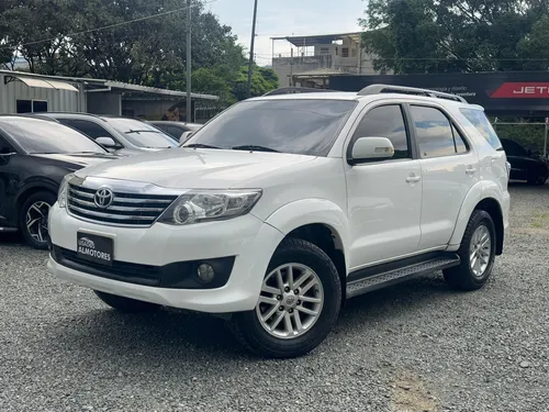 Toyota Fortuner 2.7l 4x2