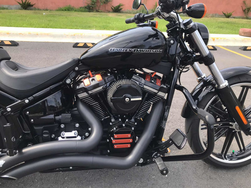 Imagen 7 de 9 de Harley Davidson Breakout
