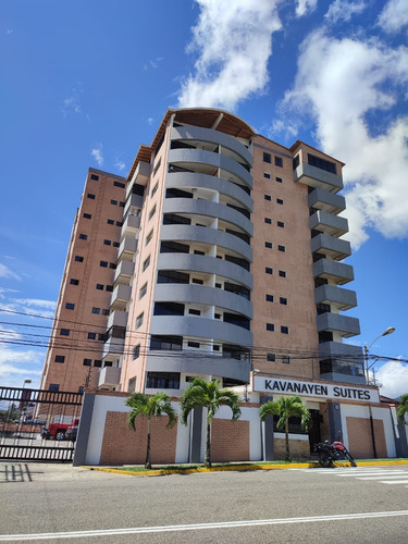 Apartamento Pent House En Conjunto Kavanayen Suite. Táchira