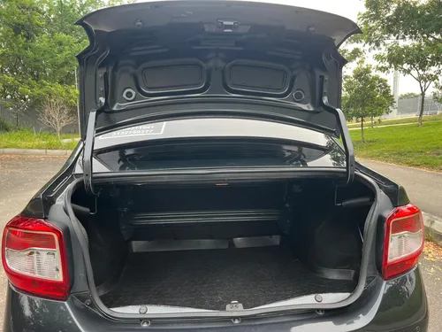Renault Logan 1.6 Dynamique