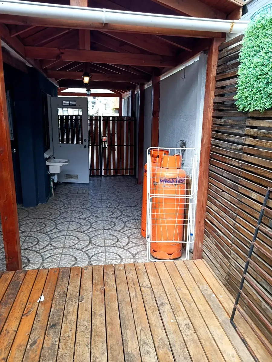 Imagen 5 de 24 de Casa En Condominio Seguro Con Terraza Techada En Larapinta